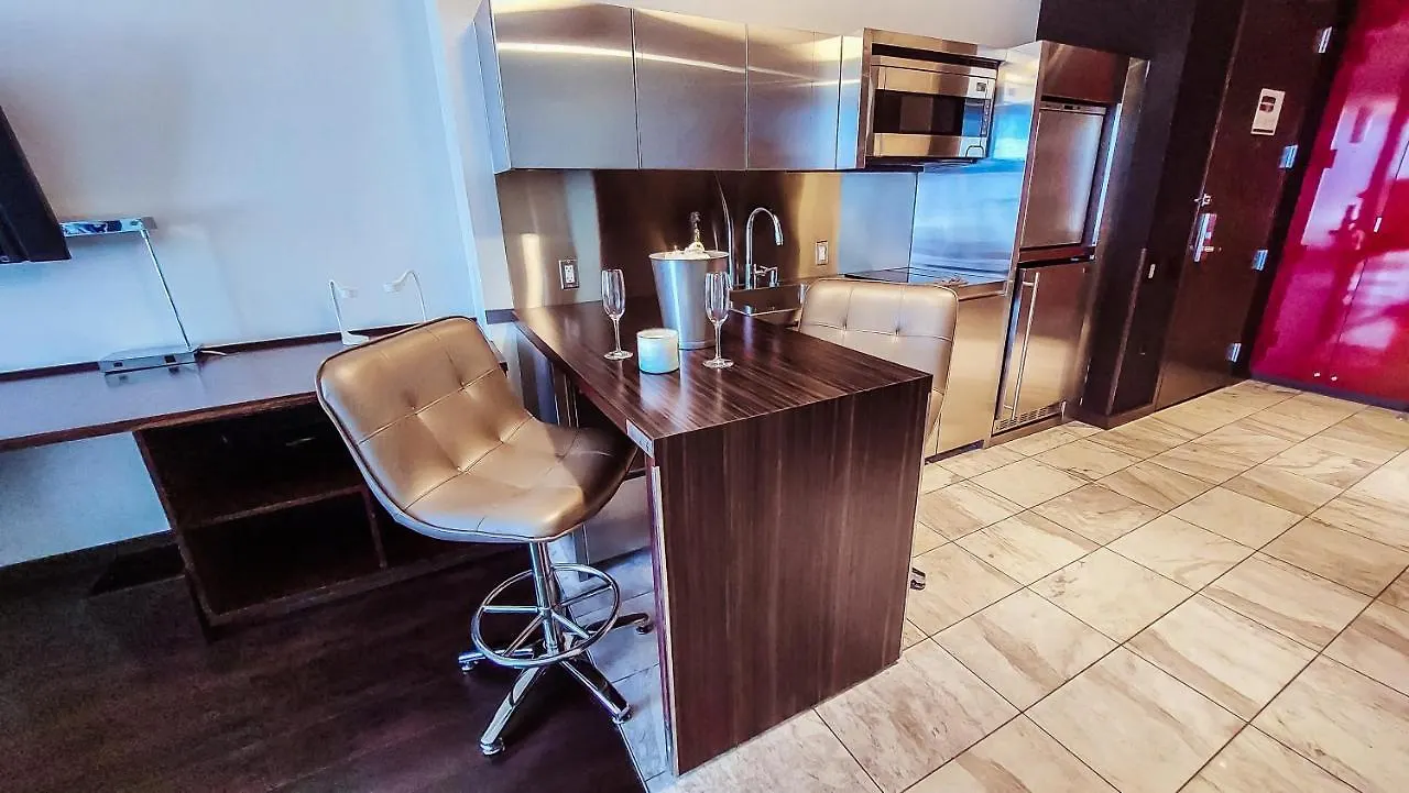 Luxury 53Rd Flr Condo With Amazing Sunset View & Balcony No Refee At Palms Place Las Vegas 0*,  United States
